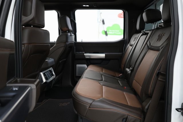 Ford F-350SD Thumbnail Image 179