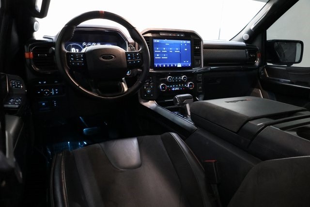 Ford F-150 Thumbnail Image 200