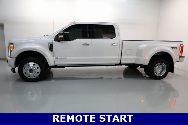 Ford F-450SD Thumbnail Image 126