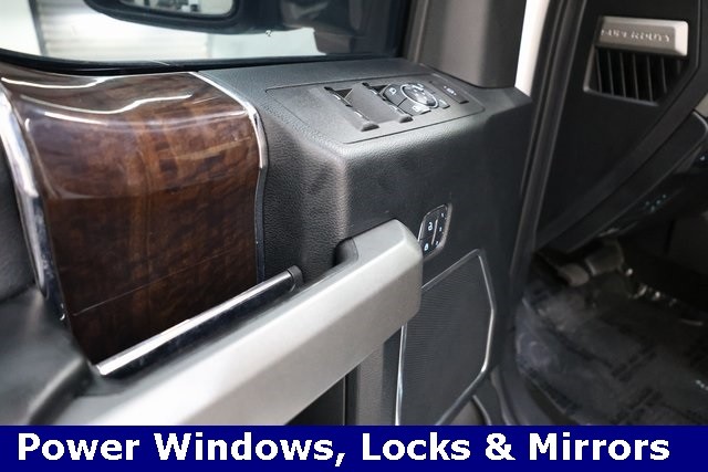 Ford F-450SD Thumbnail Image 156