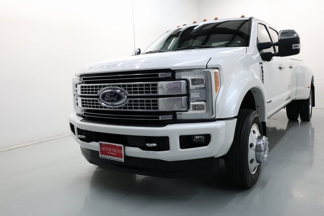 Ford F-450SD Thumbnail Image 160