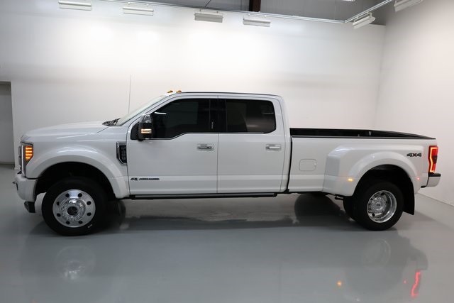 Ford F-450SD Thumbnail Image 162
