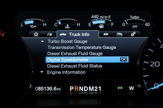 Ford F-450SD Thumbnail Image 196