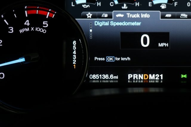 Ford F-450SD Thumbnail Image 201