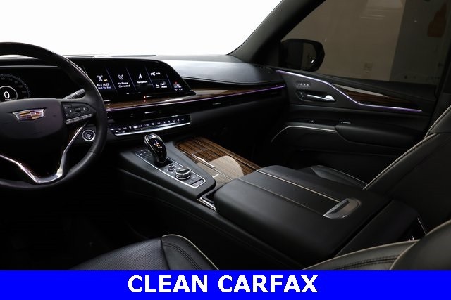 Cadillac Escalade Thumbnail Image 128