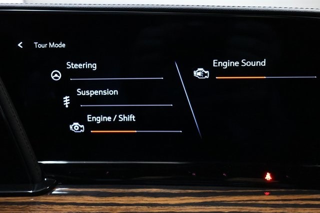 Cadillac Escalade Thumbnail Image 230