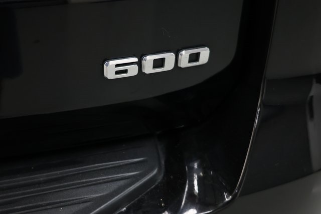 Cadillac Escalade Thumbnail Image 233