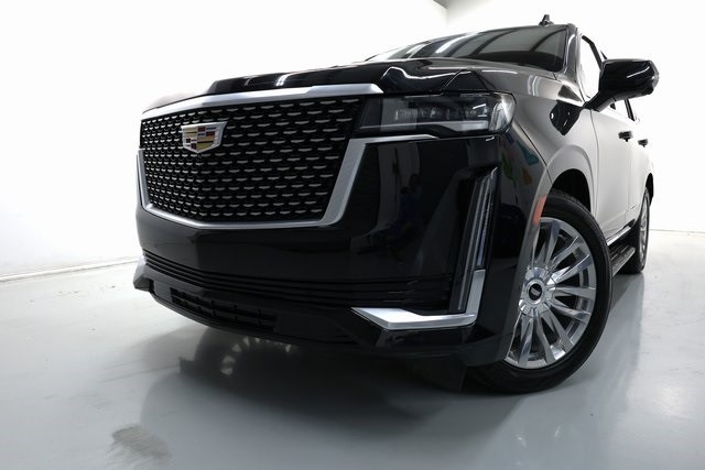 Cadillac Escalade Thumbnail Image 182