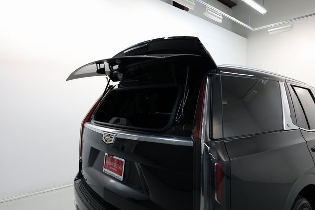 Cadillac Escalade Thumbnail Image 192