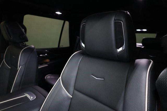 Cadillac Escalade Thumbnail Image 198