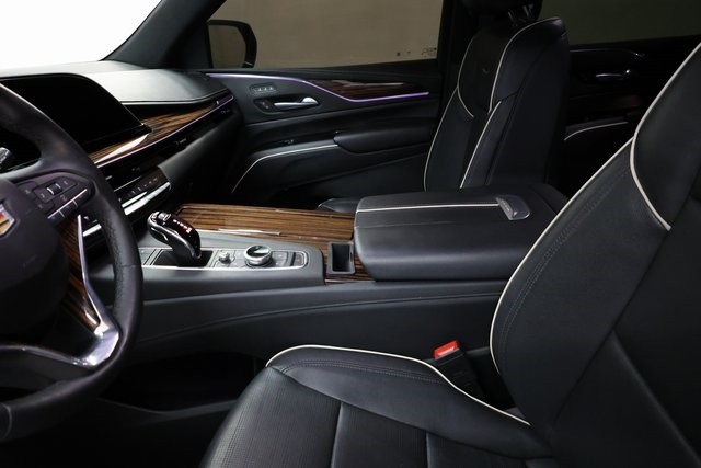 Cadillac Escalade Thumbnail Image 199