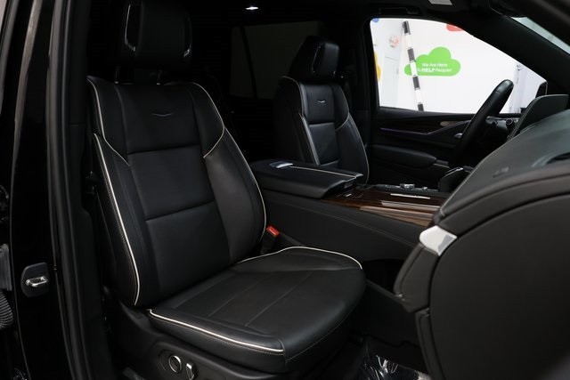 Cadillac Escalade Thumbnail Image 203