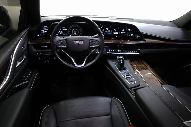 Cadillac Escalade Thumbnail Image 208