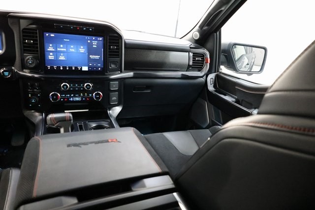Ford F-150 Thumbnail Image 203