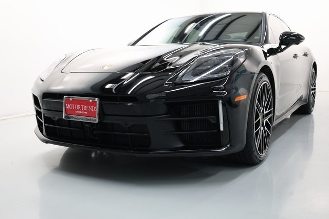 Porsche Panamera Thumbnail Image 148