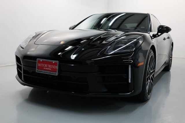 Porsche Panamera Thumbnail Image 150