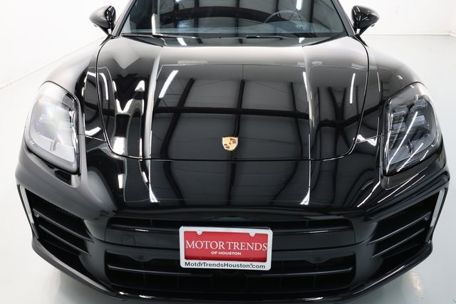 Porsche Panamera Thumbnail Image 154