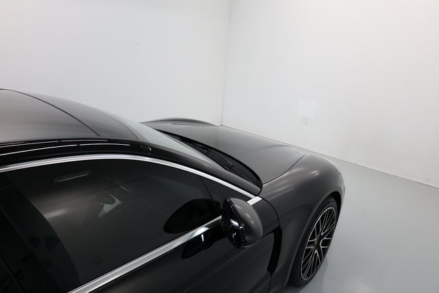Porsche Panamera Thumbnail Image 165