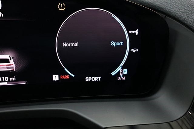 Porsche Panamera Thumbnail Image 187