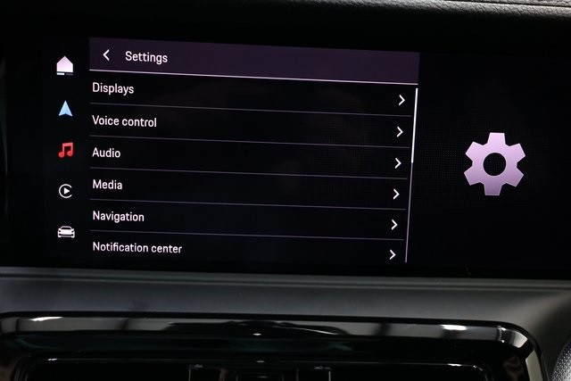 Porsche Panamera Thumbnail Image 191