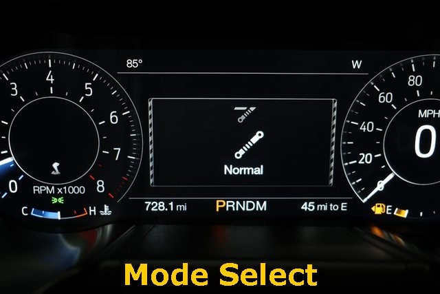 Ford Mustang Thumbnail Image 135