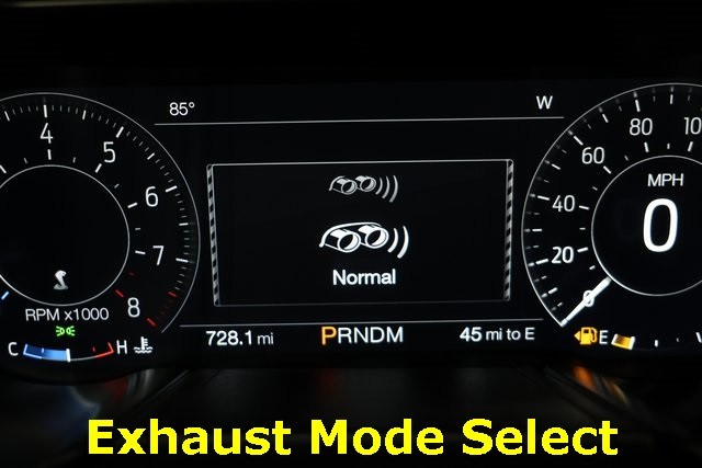Ford Mustang Thumbnail Image 136