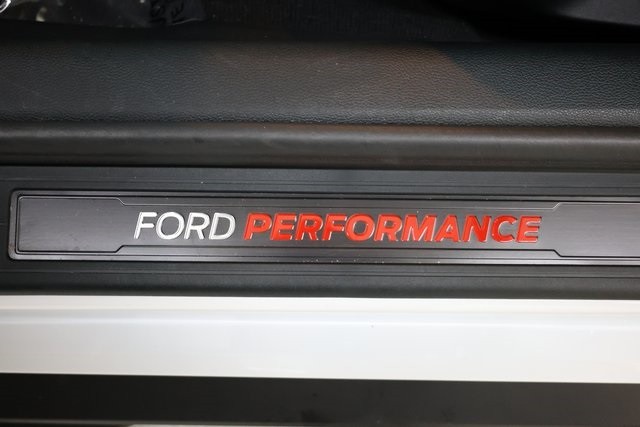 Ford Mustang Thumbnail Image 173