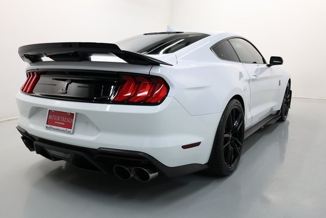 Ford Mustang Thumbnail Image 174