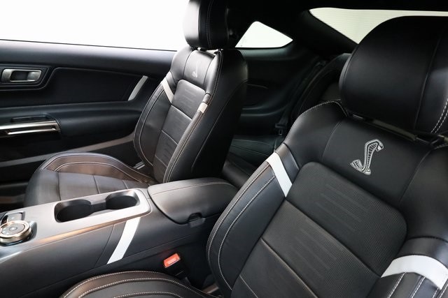 Ford Mustang Thumbnail Image 185