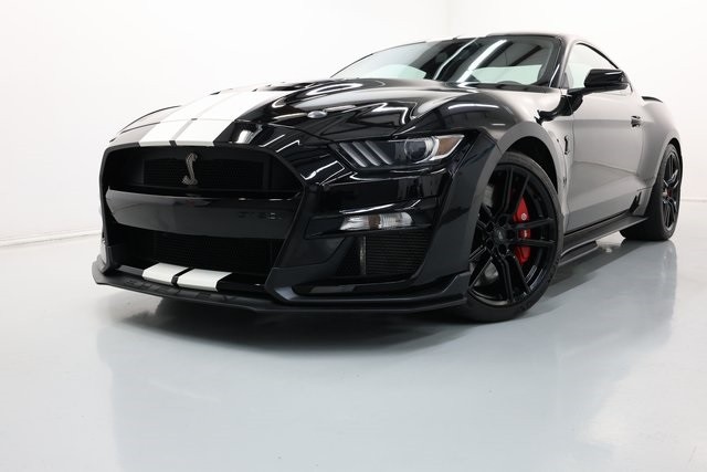 Ford Mustang Thumbnail Image 171