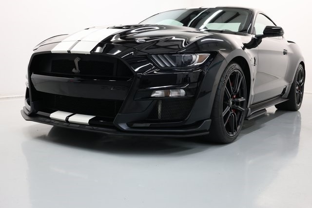 Ford Mustang Thumbnail Image 173