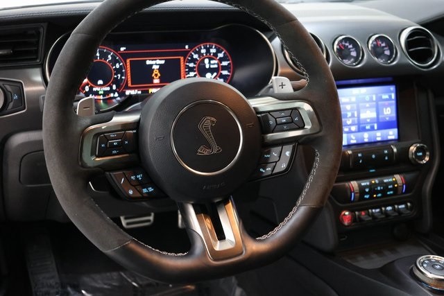 Ford Mustang Thumbnail Image 176