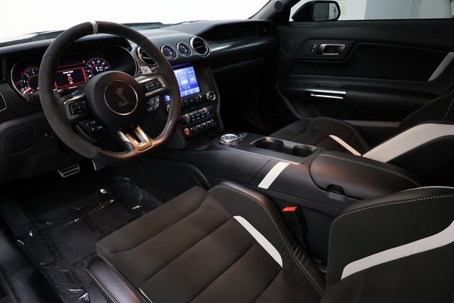 Ford Mustang Thumbnail Image 177
