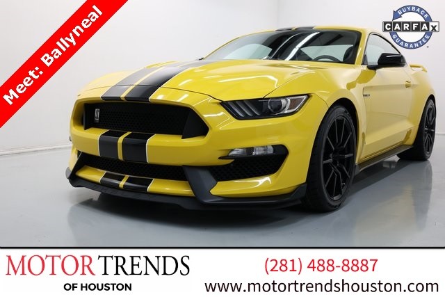 more details - ford mustang