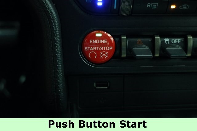 Ford Mustang Thumbnail Image 126
