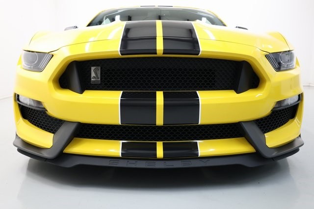 Ford Mustang Thumbnail Image 154
