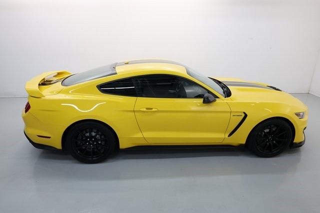 Ford Mustang Thumbnail Image 168
