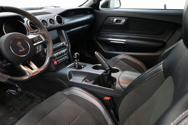 Ford Mustang Thumbnail Image 176