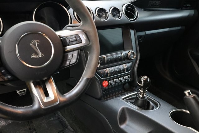 Ford Mustang Thumbnail Image 177