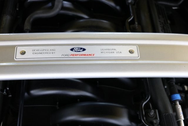 Ford Mustang Thumbnail Image 200