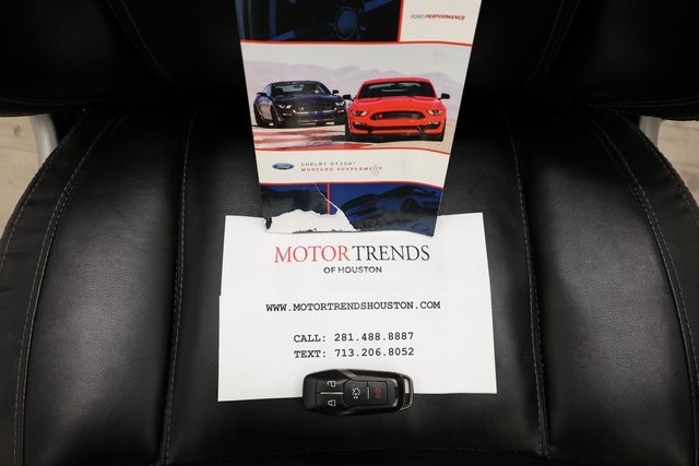 Ford Mustang Thumbnail Image 201