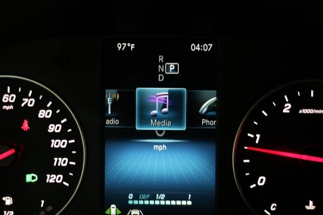 Mercedes-Benz Sprinter 2500 Thumbnail Image 195