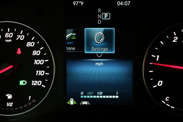 Mercedes-Benz Sprinter 2500 Thumbnail Image 197