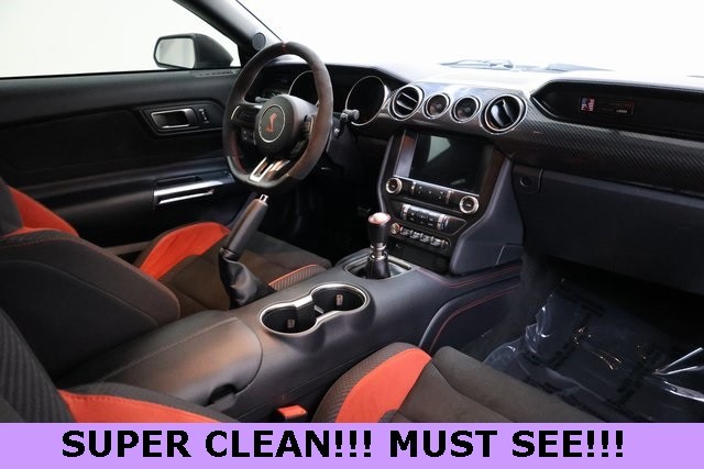 Ford Mustang Thumbnail Image 140