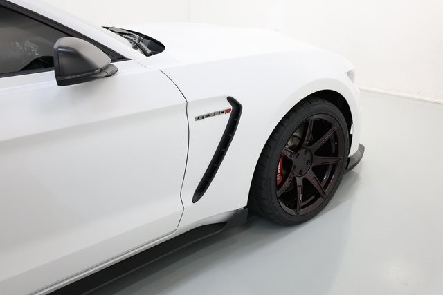 Ford Mustang Thumbnail Image 182