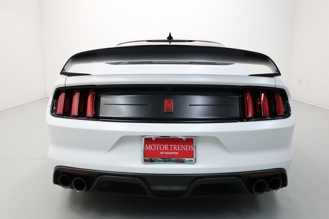 Ford Mustang Thumbnail Image 186