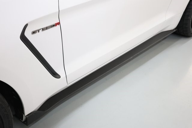 Ford Mustang Thumbnail Image 189
