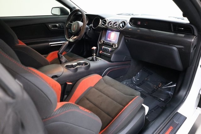 Ford Mustang Thumbnail Image 205