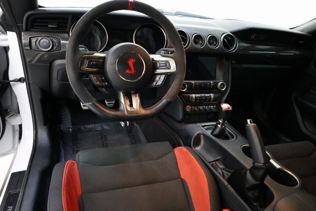 Ford Mustang Thumbnail Image 208
