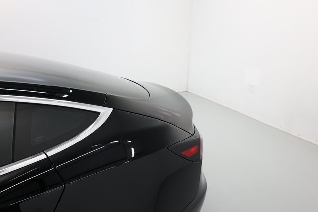 Tesla Model 3 Thumbnail Image 146